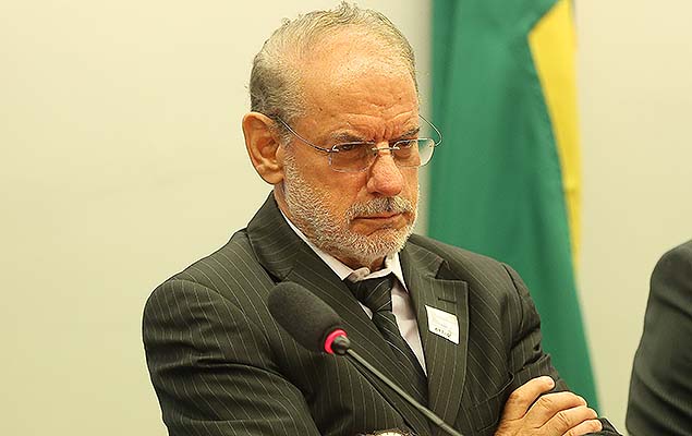Edison Pereira Rodrigues, ex-presidente do Carf, é ouvido na Comissão Parlamentar de Inquérito que estuda desvios no órgão, em Brasília