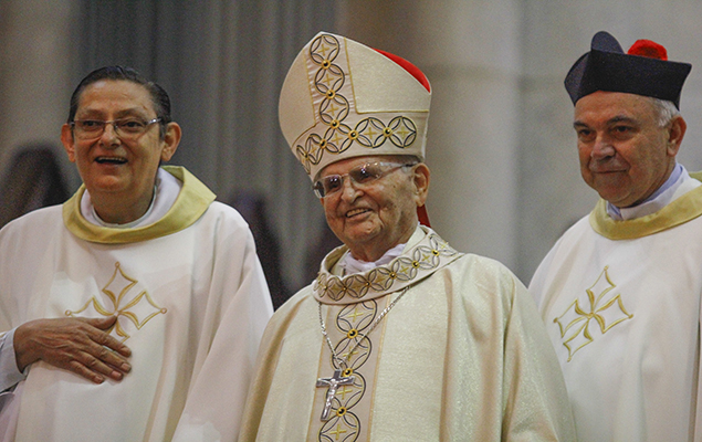 Dom Paulo Arns durante comemoração pelos 50 anos de ordenação episcopal
