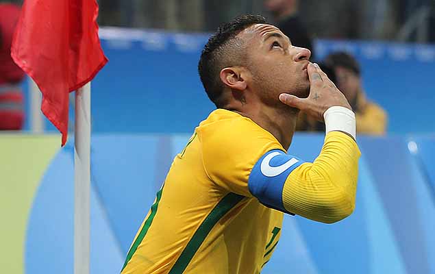 Neymar comemora gol na partida entre Brasil X Colômbia pelas quartas de final do futebol masculino, neste sábado (13) na Arena Corinthians em São Paulo, pelos Jogos Olímpicos do Rio 2016.