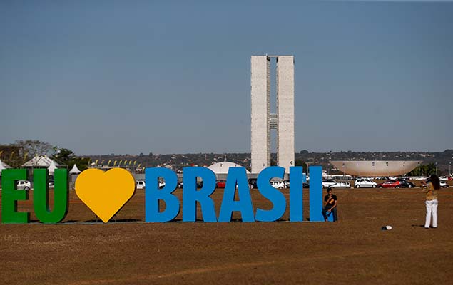 Letreiro instalado pelo Planalto para o Sete de Setembro em Brasília