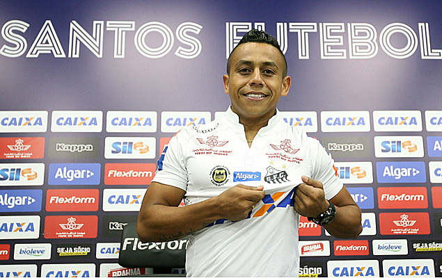  O Santos apresenta oficialmente o meia Vladimir Hernndez, novo reforo para temporada de 2017, no CT Rei Pel, em Santos