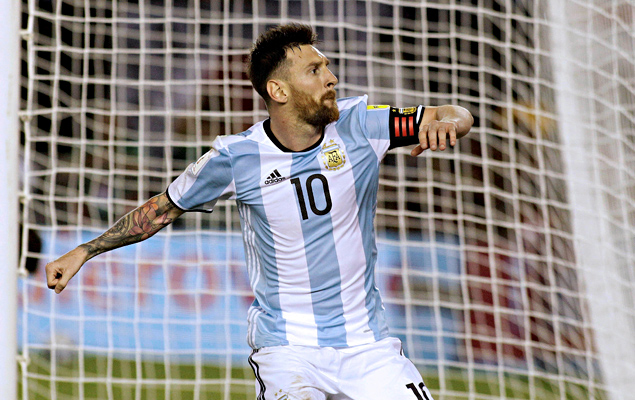 Lionel Messi, da Argentina, comemora seu gol durante partida contra o Chile pelas eliminatrias da Copa do Mundo de 2018