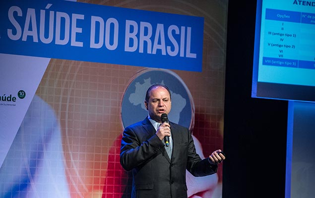 O ministro da Sade, Ricardo Barros, participa de debate sobre transparncia e preveno na sade, em So Paulo, nesta tera
