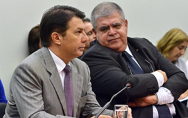 Os deputados Arthur Maia (relator) e Carlos Marun (presidente) na comisso especial que analisa a proposta de reforma da Previdncia