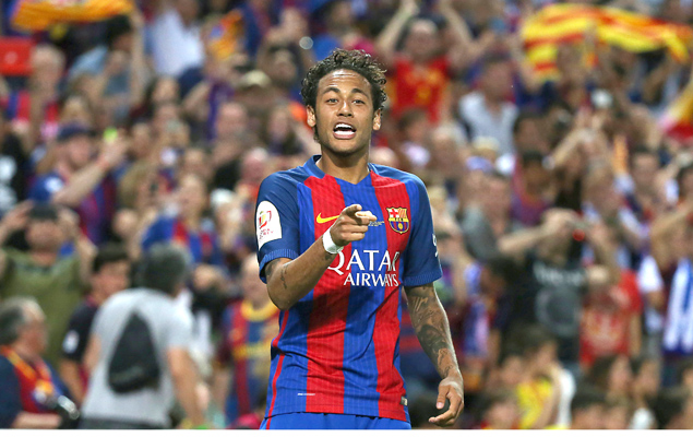 Messi e Neymar comemoram gol na vitria do Barcelona sobre o Alavs, por 3 a 1, e conquista a Copa do Rei pela 29 vez na histri