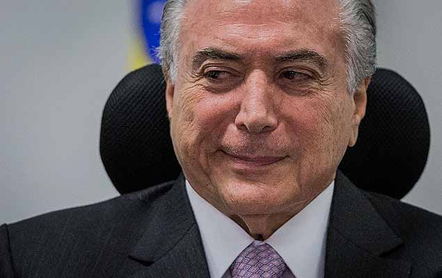 O presidente Michel Temer se rene com presidentes das operadoras aeroporturias vencedoras do leilo de concesso dos aeroportos de Fortaleza, Salvador, Florianpolis e Porto Alegre.