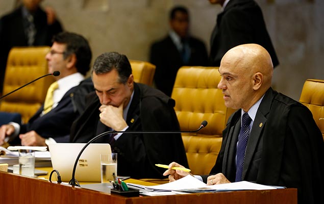 Ministro Alexandre de Moraes, do STF, pede vista em julgamento que trata da restrição ao foto privilegiado de autoridades, em Brasília 
