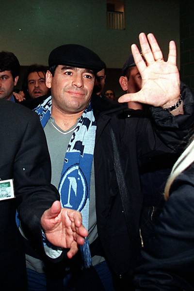 Isto  Maradona