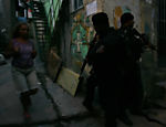 Operação no morro da Mangueira pela instalação da 18ª UPP (Unidade de Polícia Pacificadora) Leia mais