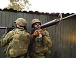 Na manhã deste domingo (19), cerca de 600 militares invadiram o morro da Mangueira, no Rio de Janeiro, em operação para implementar a 18ª UPP (Unidade de Polícia Pacificadora) Leia mais