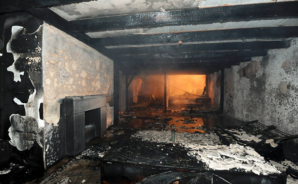 Casa do jogador Breno pega fogo na Alemanha