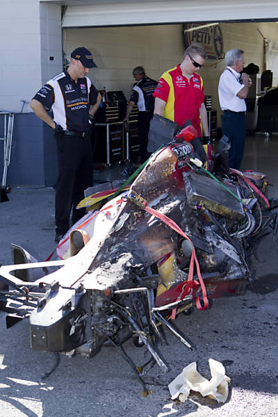 Indy A Morte De Dan Wheldon 01062018 Esporte Fotografia Folha De Spaulo 8445