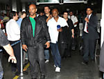 Mike Tyson desembarca no aeroporto Internacional do Rio de Janeiro Leia Mais