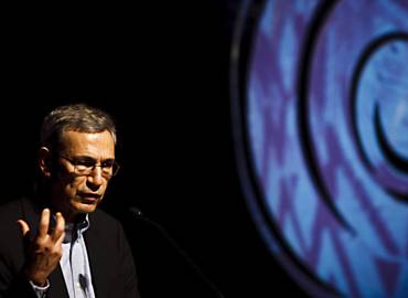 O romancista turco Orhan Pamuk fala no Fronteiras do Pensamento, na Sala So Paulo