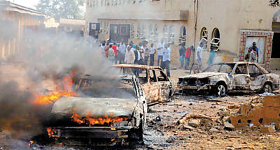 Ataque  igreja de Santa Teresa em Madalla, cidade prxima  capital Abuja, deixou ao menos 35 mortos e 52 feridos