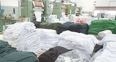 Instalaes de indstria txtil em Jundia (SP); no balano do setor deste ano, previso  de perda de 15 mil vagas aps criao de 80 mil em 2010