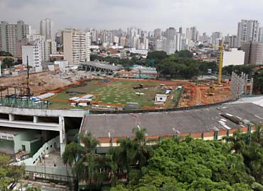 Obras do novo estdio e da sede do Palmeiras