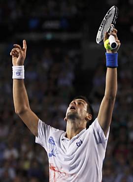 Djokovic celebra aps vencer Andy Murray