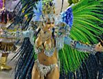 Passista desfila na escola de samba Portela veja o Especial do Carnaval 2012
