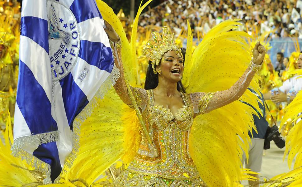 Desfile da escola de samba Beija-Flor