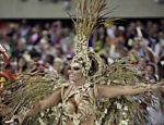 Viviane Araújo desfila na escola escola de samba Acadêmicos do Salgueiro; veja o Especial do Carnaval 2012