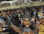 Gracyanne Barbosa desfila na escola de samba Unidos da Tijuca; veja o Especial do Carnaval 2012