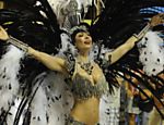 Luciana Gimenez desfila na escola de samba Grande Rio; veja o Especial do Carnaval 2012