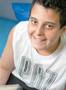 Luis Fernando de Oliveira, 13, no Graac, onde  tratado