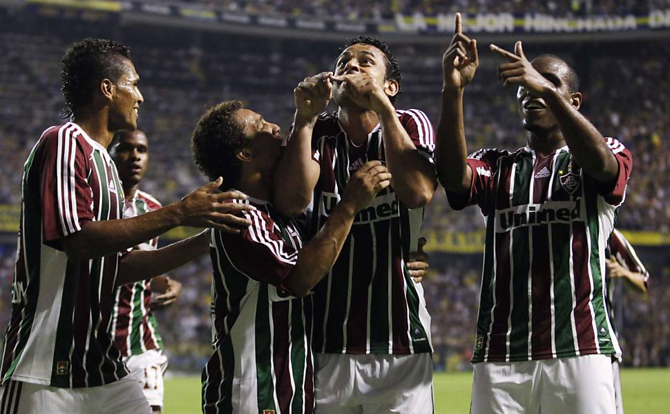 Fred e companheiros celebram gol do Fluminense contra o Boca Júniors, no estádio La Bombonera, em Buenos Aires (Argentina) Leia mais