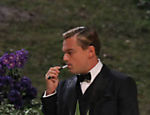 O astro de Hollywood Leonardo DiCaprio fuma durante pausa das gravações do filme "The Great Gatsby", ainda a ser lançado, em Sydney (Austrália)