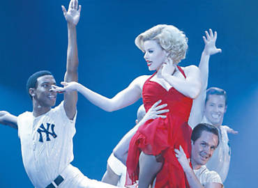 Megan Hilty interpreta Marilyn Monroe em um dos nmeros musicais de 'Smash'