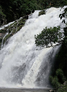 A cachoeira Maria Augusta faz parte do complexo de quedas-d'gua do parque nacional