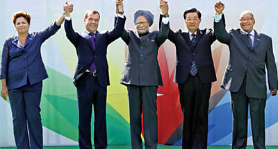 Os lderes dos Brics Dilma, Medvedev (Rssia), Manmohan Singh (ndia), Hu Jintao (China) e Jacob Zuma (frica do Sul)