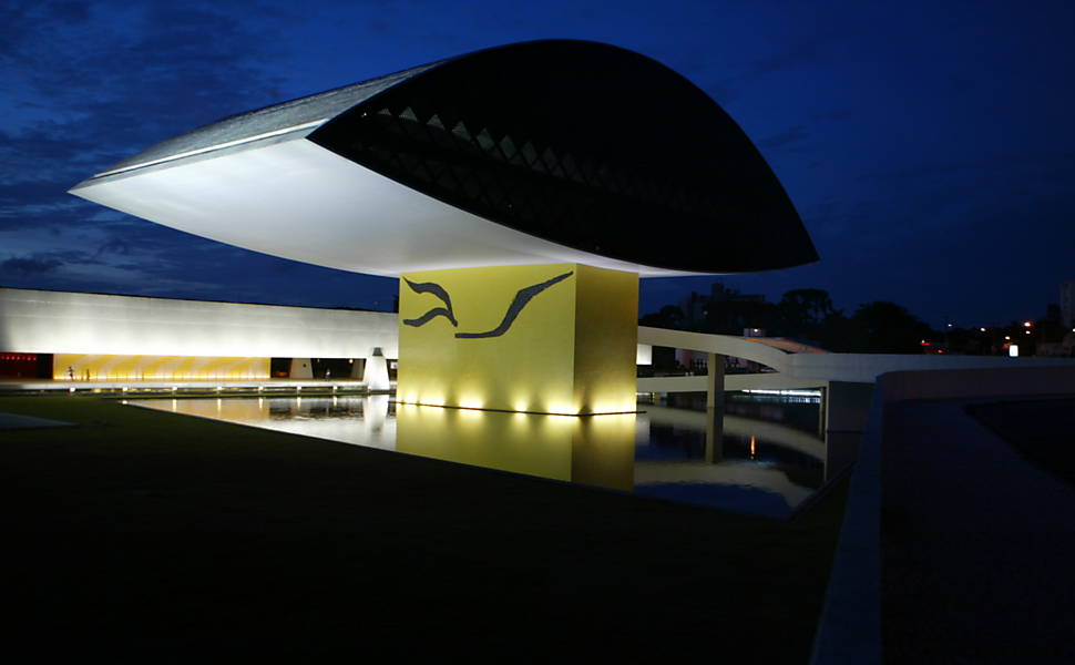 Museu Oscar Niemeyer, em Curitiba