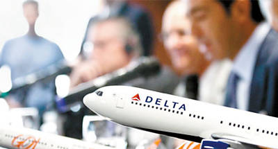 Executivos da Gol e da Delta Airlines durante reunio em So Paulo quando foi anunciado o acordo entre as duas companhias no fim do ano passado