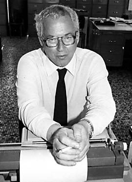 Francis na Redao da Folha, em 1982, quando era correspondente em Nova York