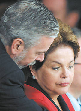 Patriota e Dilma na cpula do Mercosul em Mendoza, em junho
