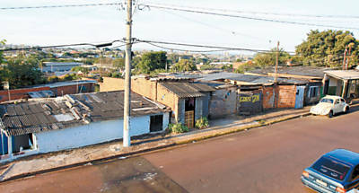 Vista da Favela das Mangueiras, na Vila Virgnia, em Ribeiro, foco de planos de governo dos candidatos a prefeito