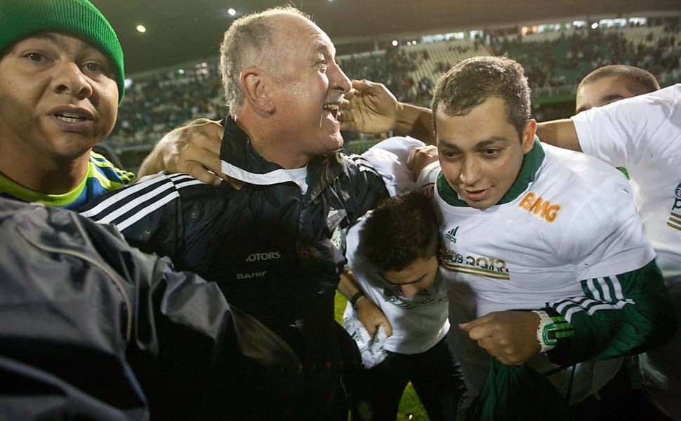 Felipão comemora título da Copa do Brasil, em Curitiba Saiba mais sobre o jogo