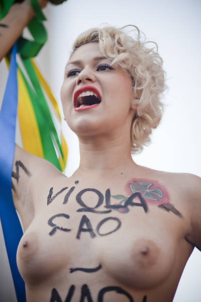 Sara Winter é a primeira integrante do movimento Femen no Brasil Leia mais
