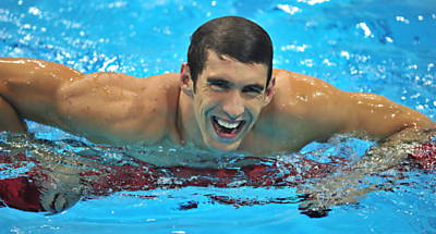 Phelps comemora ouro dos EUA no 4 x 200 m livre