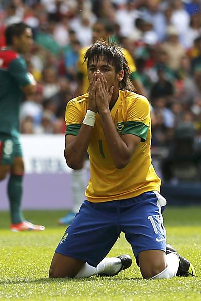 Reação de Neymar após gol do MéxicoSaiba mais sobre a decisão