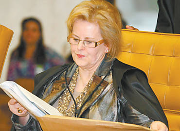 Ministra Rosa Weber no plenrio do supremo Tribunal Federal durante a sesso de ontem