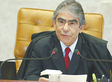 O presidente do STF, Carlos Ayres Britto, na sesso de ontem do julgamento do mensalo