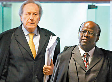 Ministros revisor, Ricardo Lewandowski, e relator, Joaquim Barbosa, que protagonizaram debate sobre termo em ingls