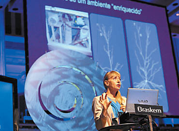 A neurocientista britnica Susan Greenfield em palestra