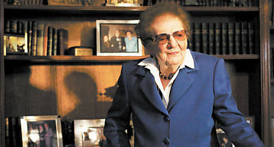 Violeta Baslio Jafet, 104, que hoje  presidente honorria do hospital Srio-Libans, um dos mais importantes do pas
