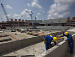 Obras de construção da Arena Pernambuco, em Recife Leia mais