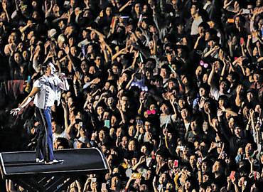 Com 475 milhes de visualizaes no YouTube, o videoclipe do cantor PSY mudou a forma que encaramos a Coreia do Sul