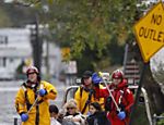 Bombeiros resgatam pessoas em Nova Jersey, nos EUA Leia mais